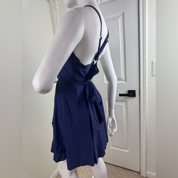 BLOOMCHIC Plain Ties Wrap Flutters Swim Dress Size 18-20. - Picture 8 of 17